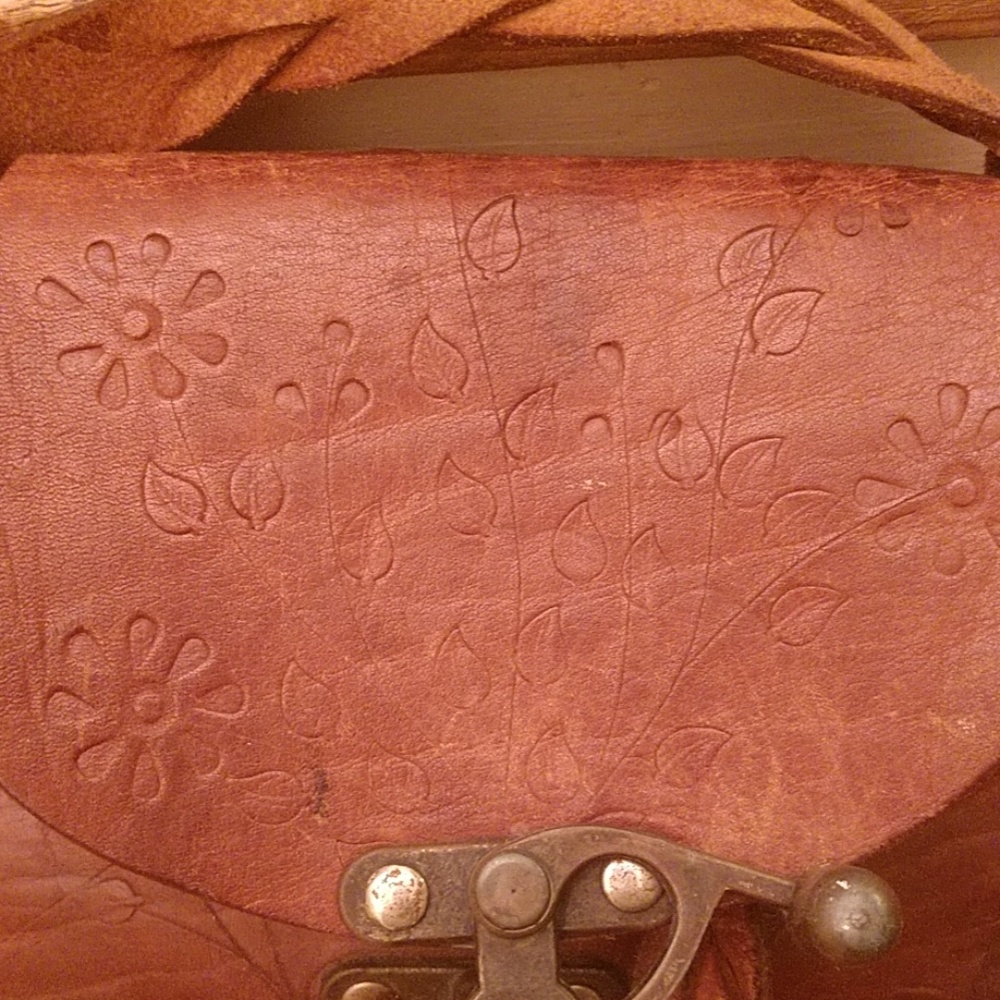 Purse - Picture 2 of 4